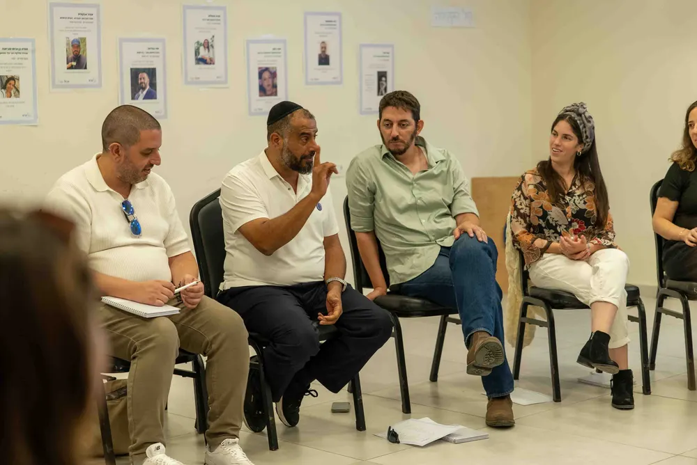 רגע מסמינר הפתיחה של תוכנית גביש - תמונה 7